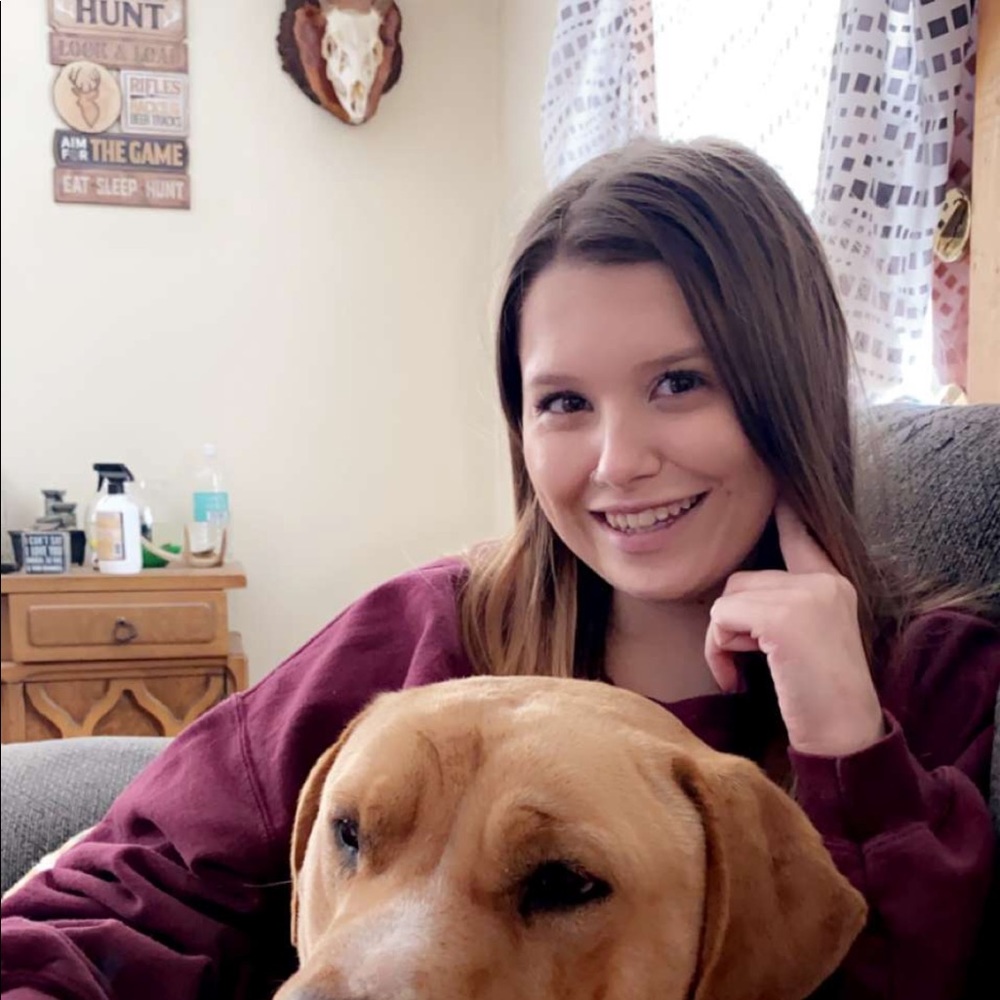 Meet your Posher, Avery